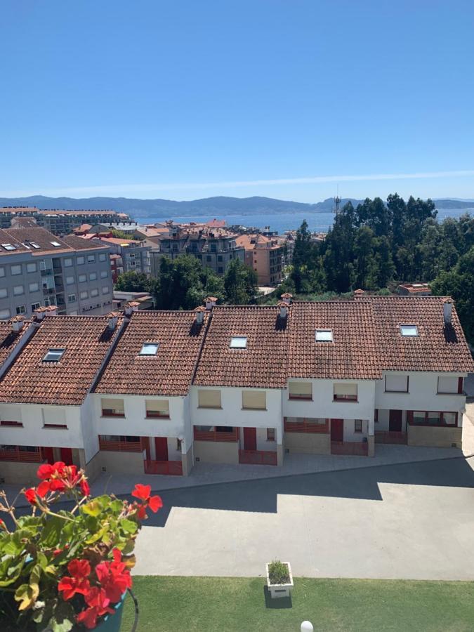 Apartamento Con Piscina En El Centro De Sanxenxo Exterior photo